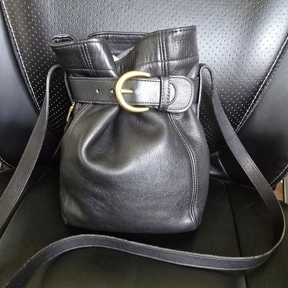 Vintage Coach Soho Belted Bucket Bag